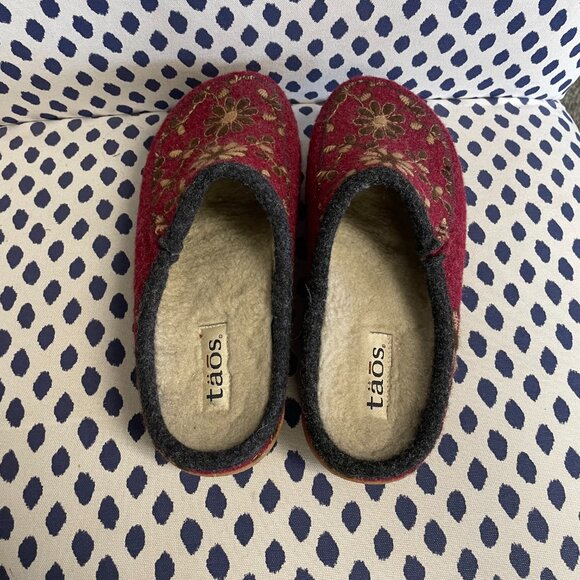 Taos Woolderness 2 Clogs Size 9 - Picture 4 of 7